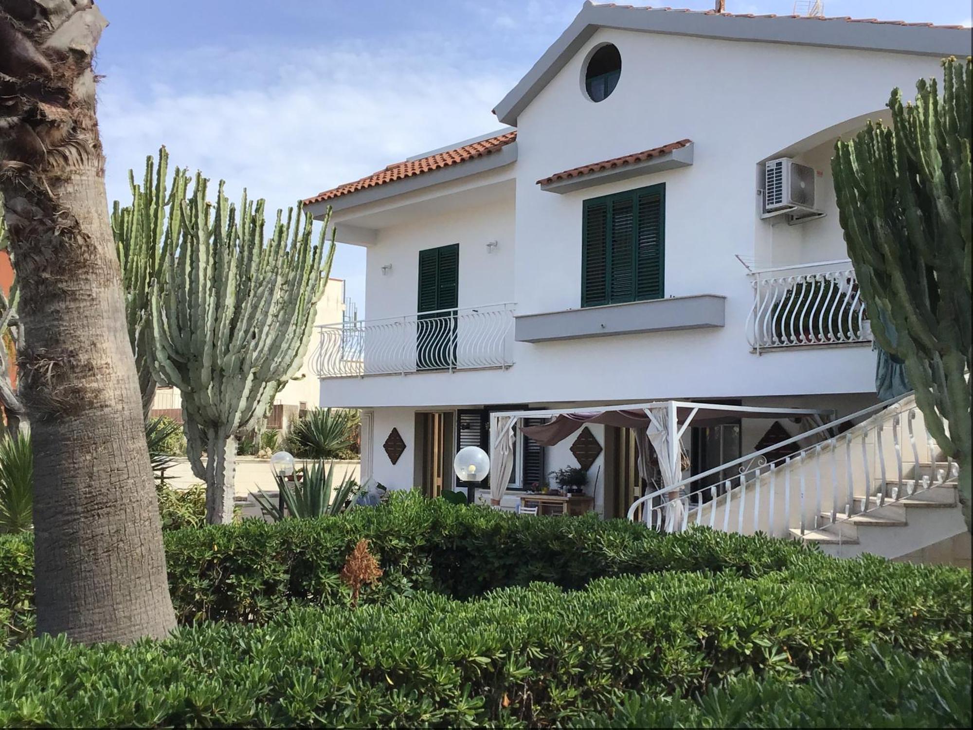 B&B Villa Tania Lido di Noto Exteriör bild