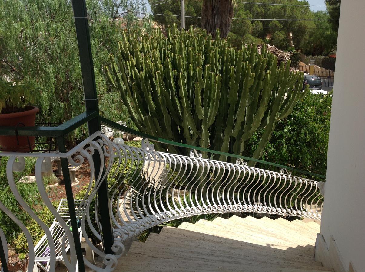 B&B Villa Tania Lido di Noto Exteriör bild