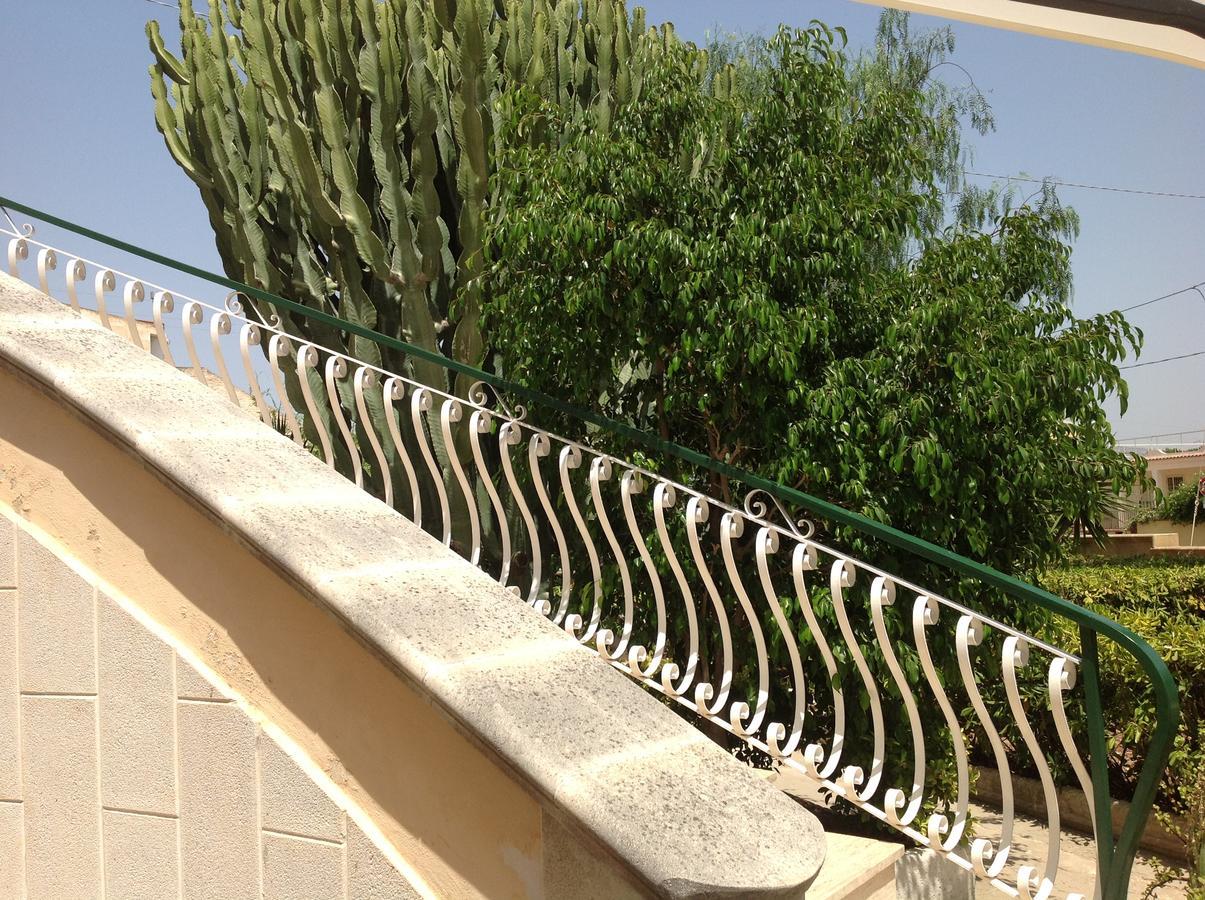 B&B Villa Tania Lido di Noto Exteriör bild
